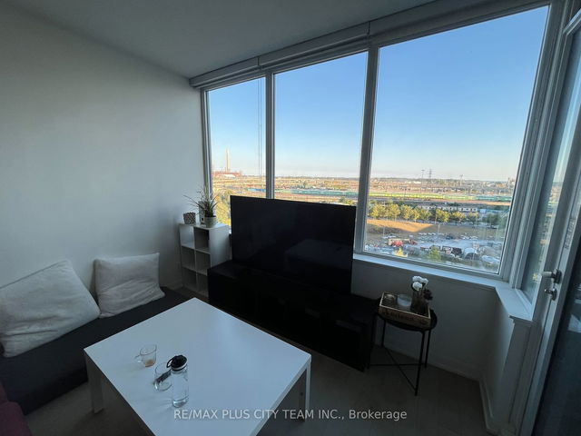 S705 - 120 Bayview Avenue