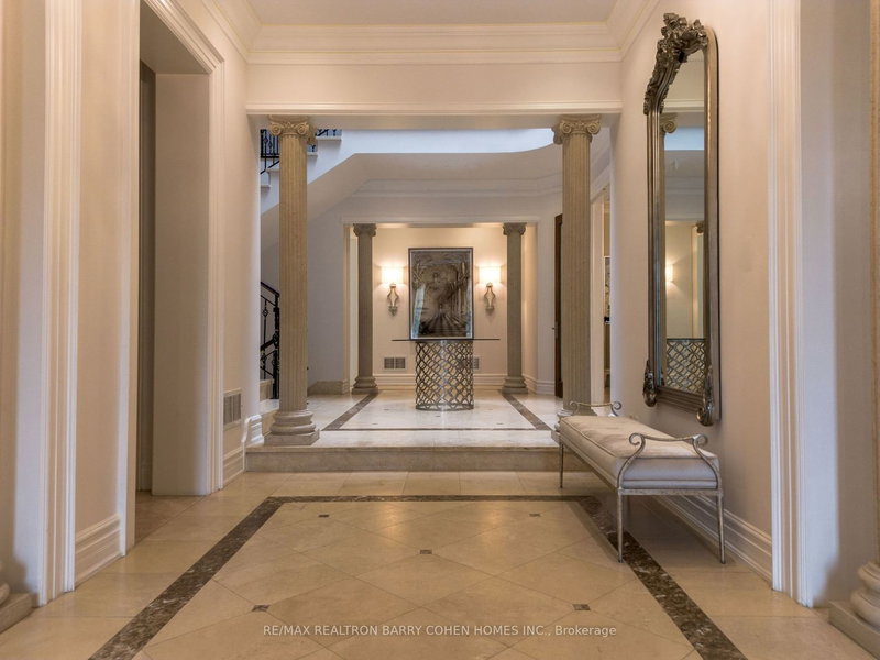 17 Truman Rd, Toronto, M2L 2L4 | Image 2