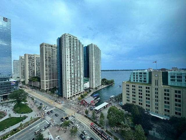 1702 - 208 Queens Quay