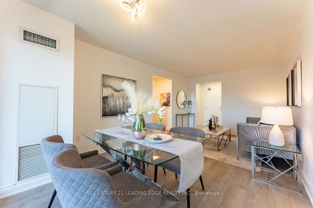 1508 - 887 Bay Street