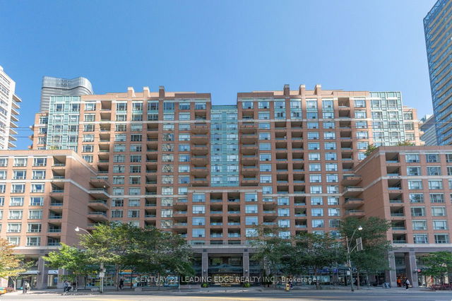1508 - 887 Bay Street