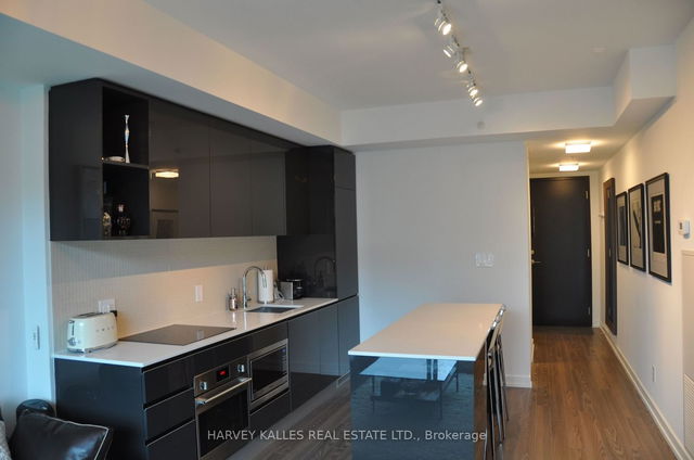 505 - 377 Madison Avenue