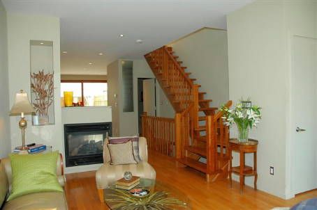 42 Berryman St, Toronto, M5R1M6 | Image 2