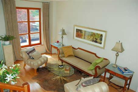 42 Berryman St, Toronto, M5R1M6 | Image 3