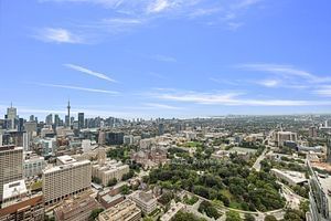 5203 - 1080 Bay Street