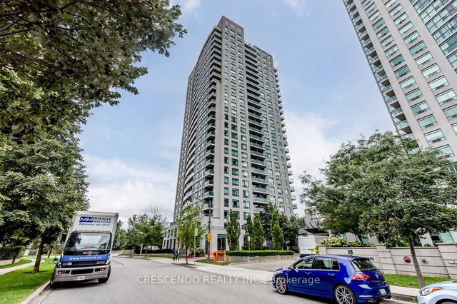 902 - 30 Harrison Garden Boulevard