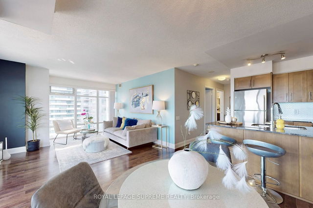 1708 - 2181 Yonge Street