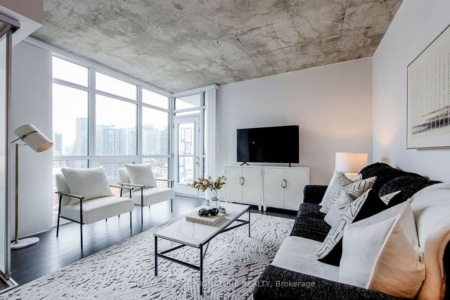 2211 - 210 Simcoe Street