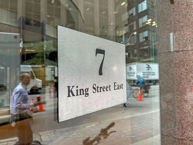 1708 - 7 King Street