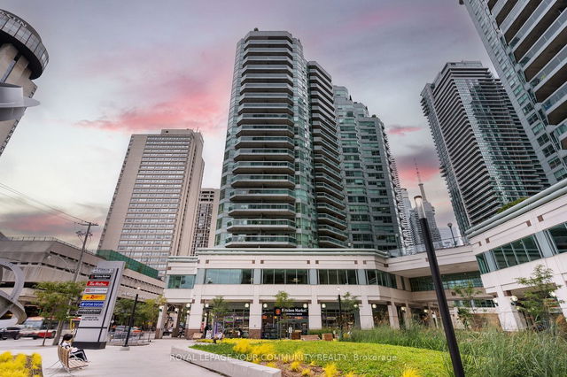 2402 - 10 Queens Quay