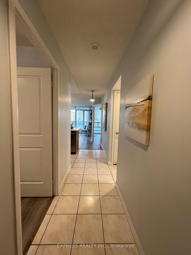601 - 4978 Yonge Street