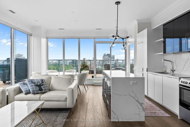 901 - 6 Parkwood Avenue