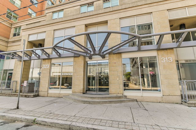 1208 - 323 Richmond Street