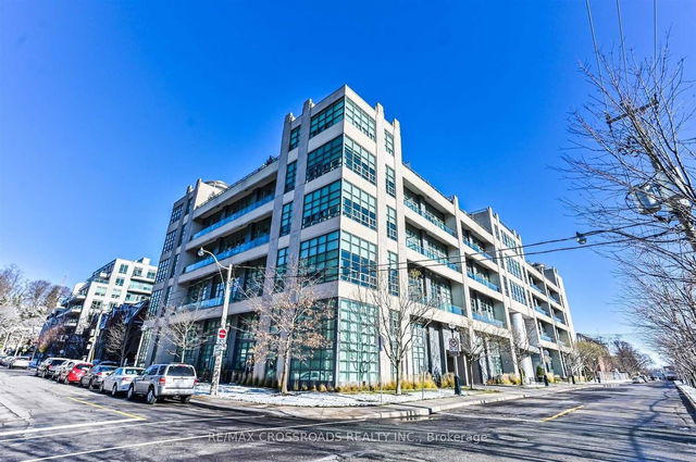 426 - 380 Macpherson Avenue