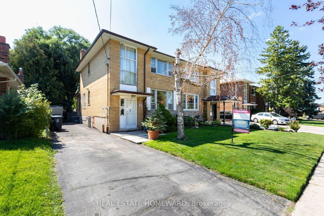 95 Wyndcliff Crescent