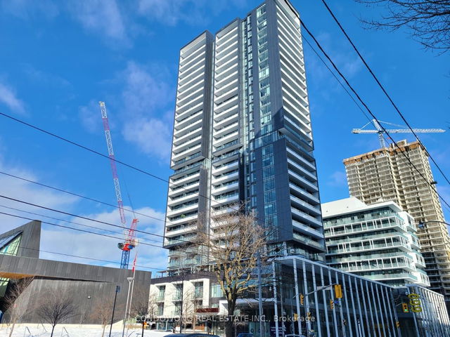 1802 - 225 Sumach Street