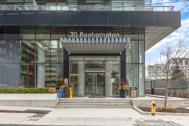 1102 - 30 Roehampton Avenue