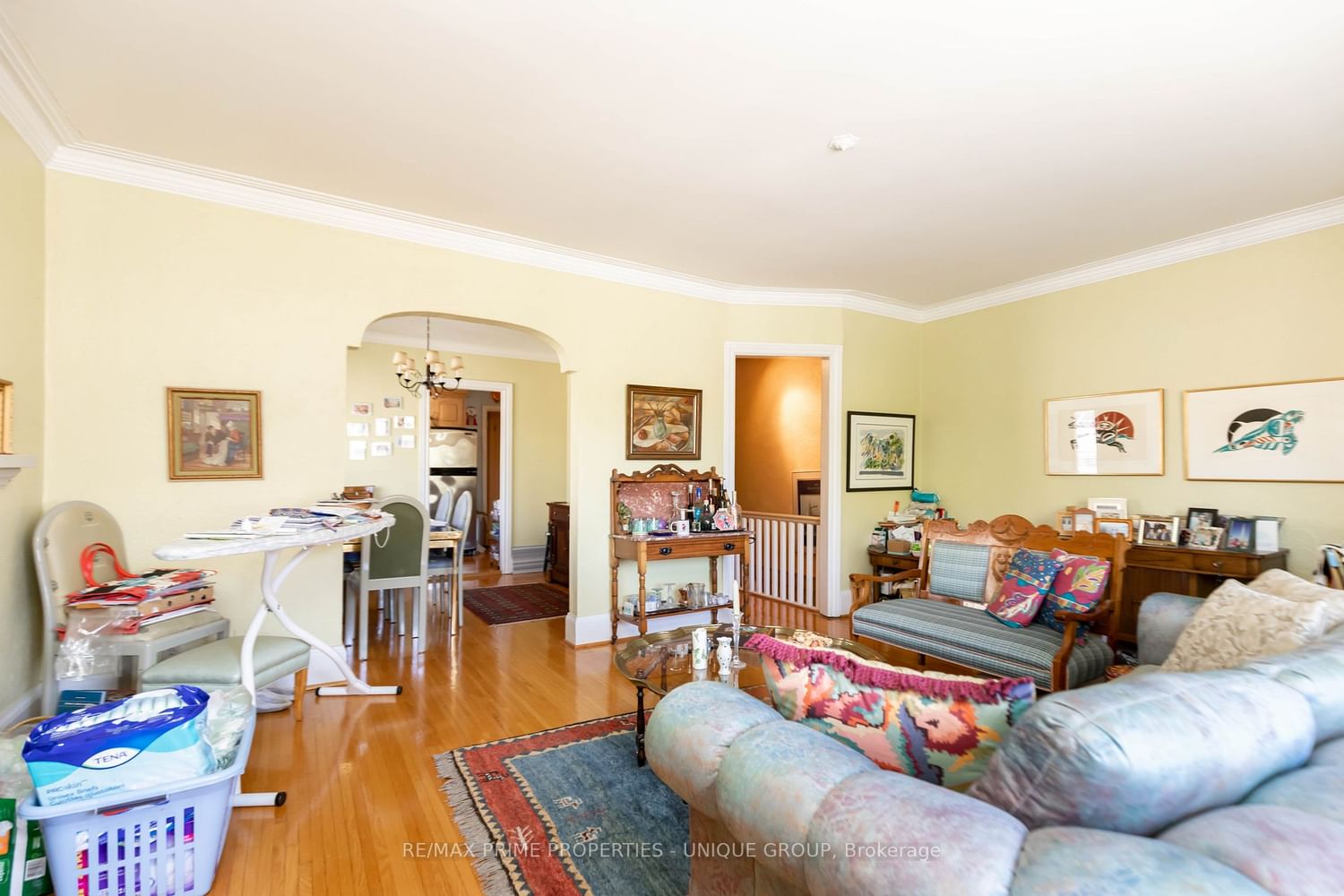 Listing Image 7
