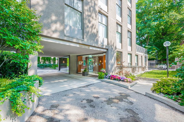9 - 423 Avenue Road