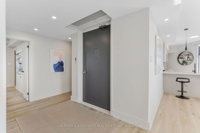 9 - 423 Avenue Road