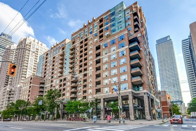 1012 - 887 BAY Street