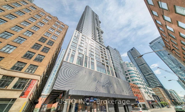 1203 - 87 Peter Street