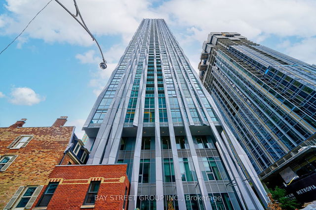 1904 - 1 Yorkville Avenue