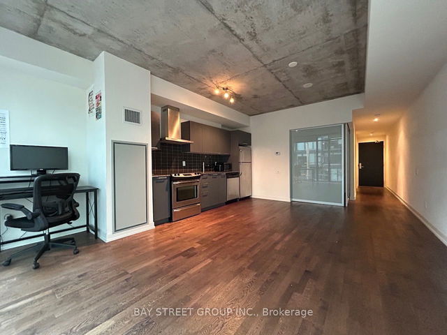 313 - 650 King Street