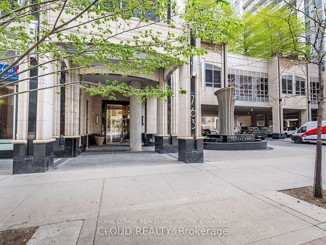 #705 - 761 Bay Street