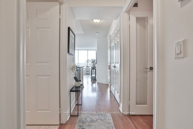 508 - 15 Greenview Avenue