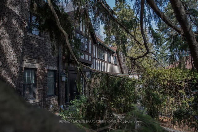 2 Valleyanna Drive