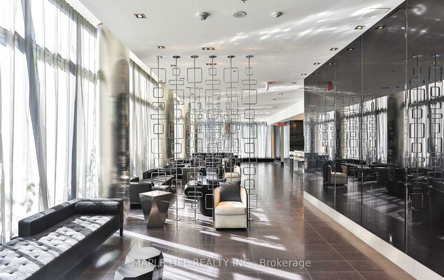 1802 - 28 Ted Rogers Way