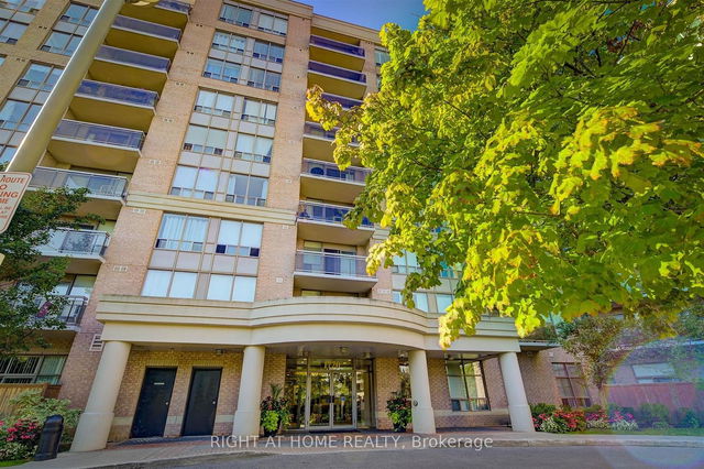 215 - 1720 Eglinton Avenue