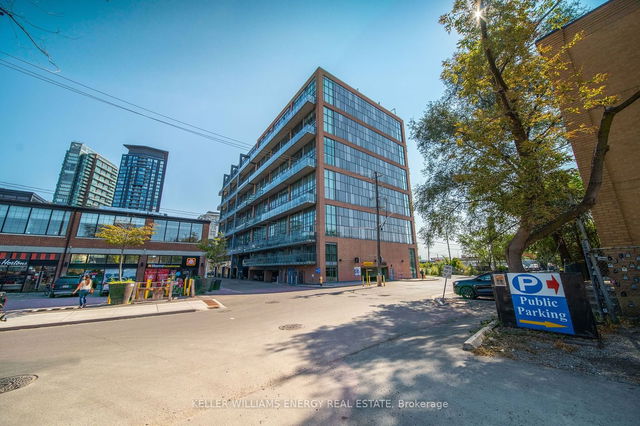 521 - 5 Hanna Avenue