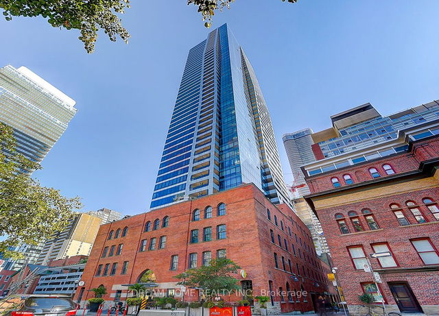 1210 - 5 St Joseph Street