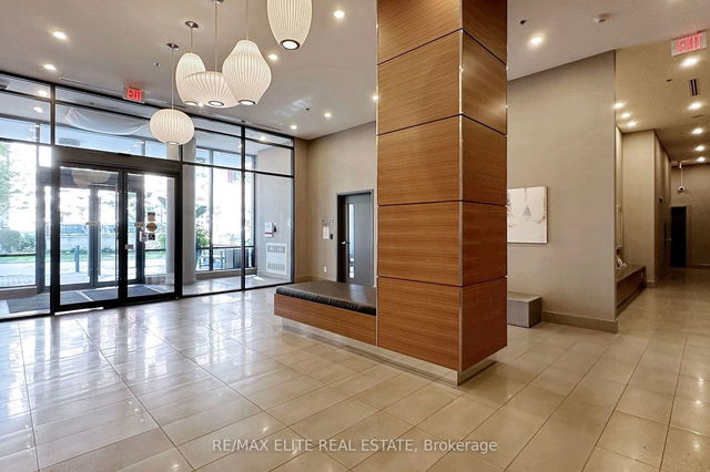 402 - 18 Rean Drive