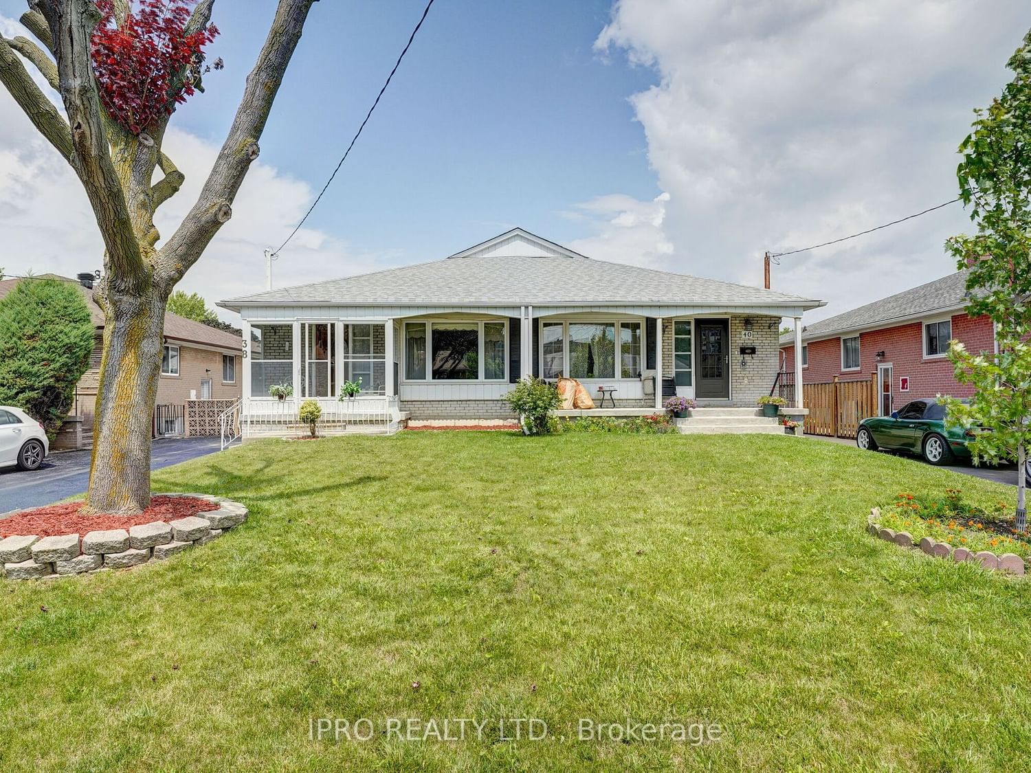 Listing Image 3