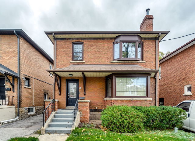 15 Braemar Avenue