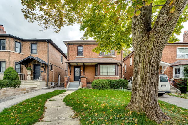 15 Braemar Avenue