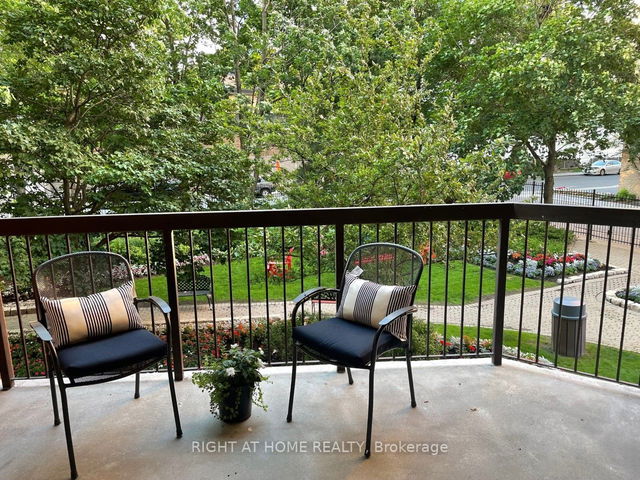 222 - 77 Maitland Place