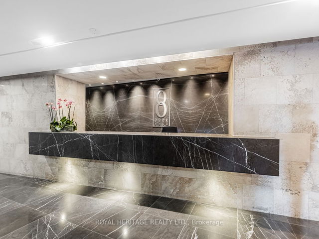 2101 - 8 Park Road