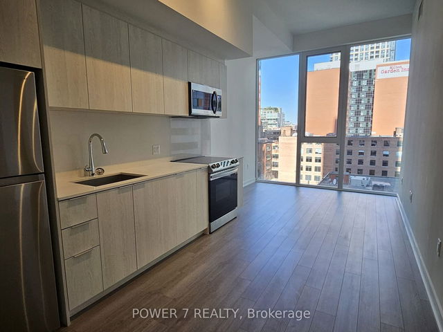 502 - 357 King Street