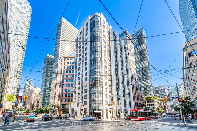 1905 - 801 Bay Street