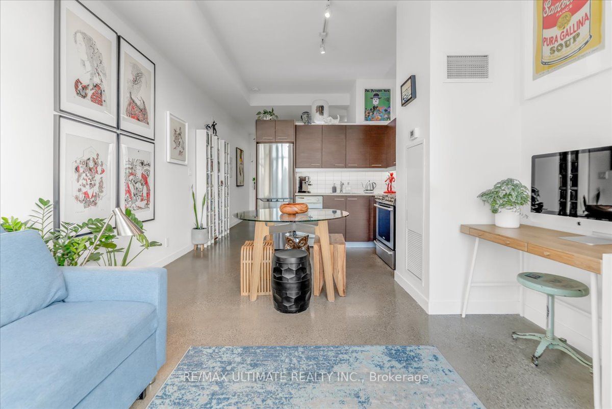 Listing Image 6