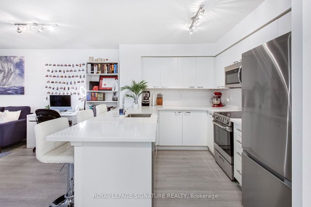 219 - 50 Lynn Williams Street