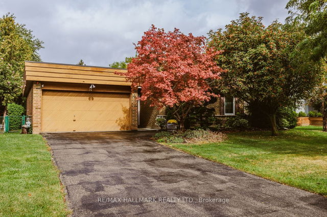 14 Lisburn Crescent