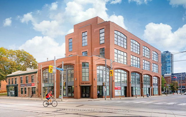 402 - 393 King Street