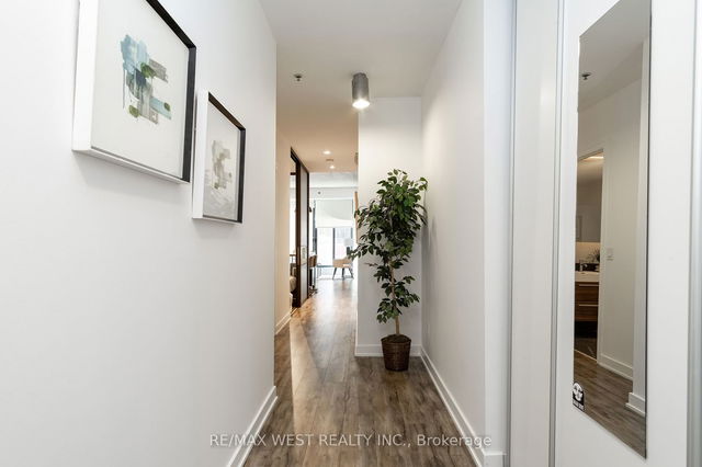 209 - 8 Dovercourt Road