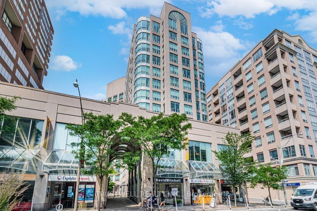 503 - 942 Yonge Street