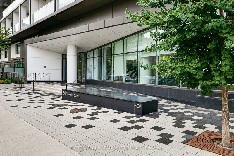 910 - 80 Vanauley St, Toronto, M5T 2H9 | Image 2